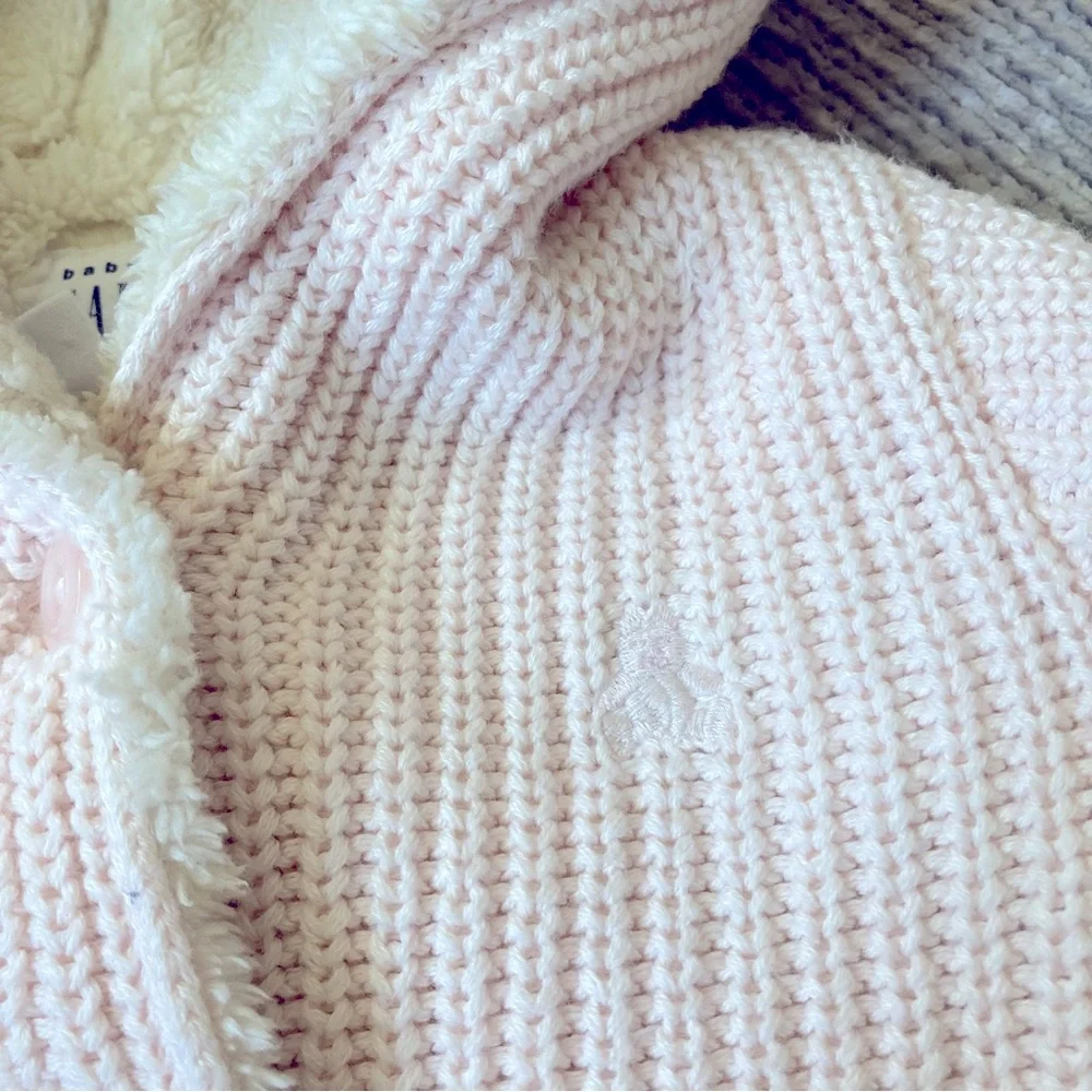 Baby Gap Pink Knit Hooded Cardigan With Sherpa‎ Lining Size 3–6M Cozy Jacket